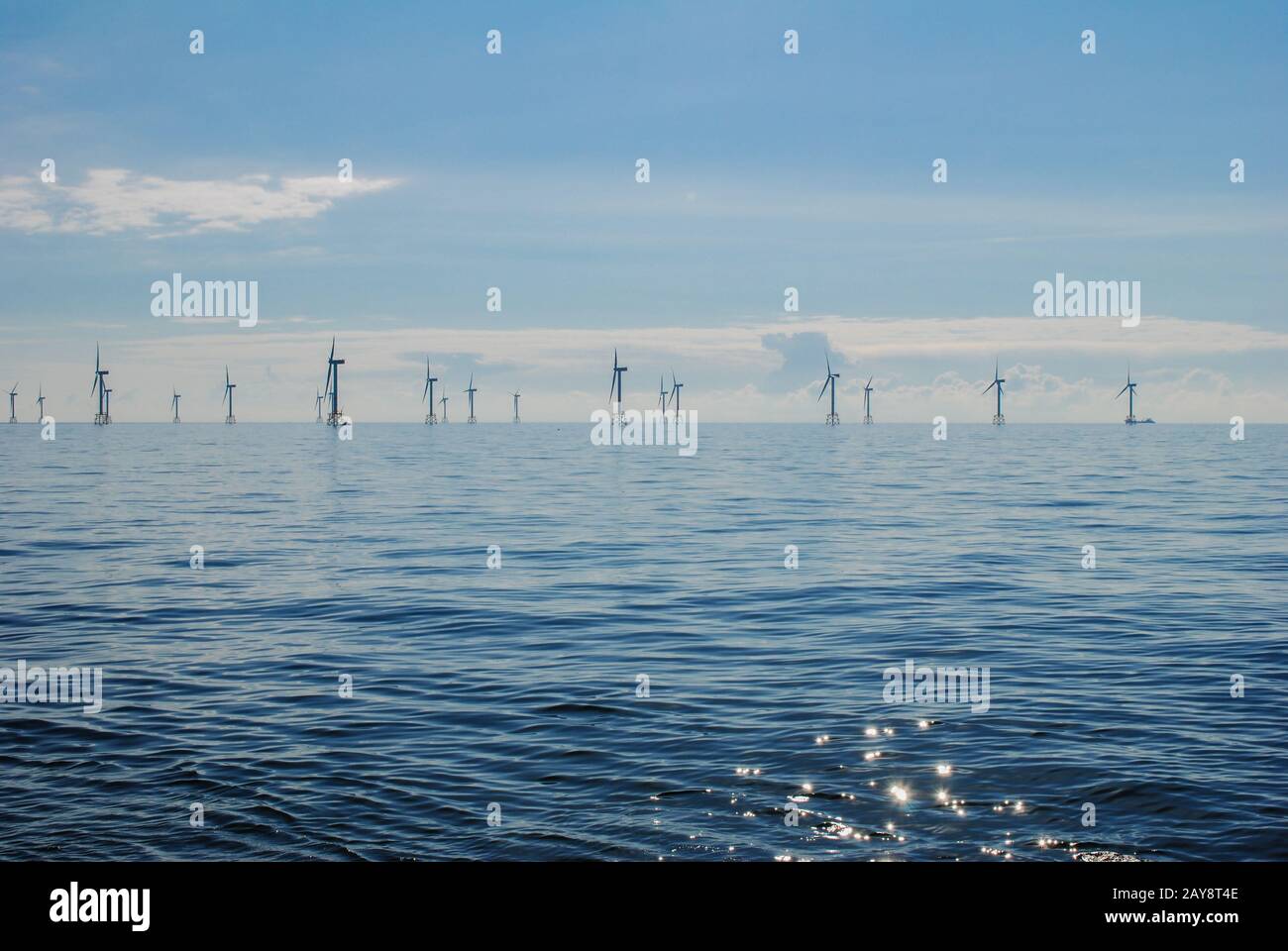 Construction d'énergie offshore de Wind Park Banque D'Images