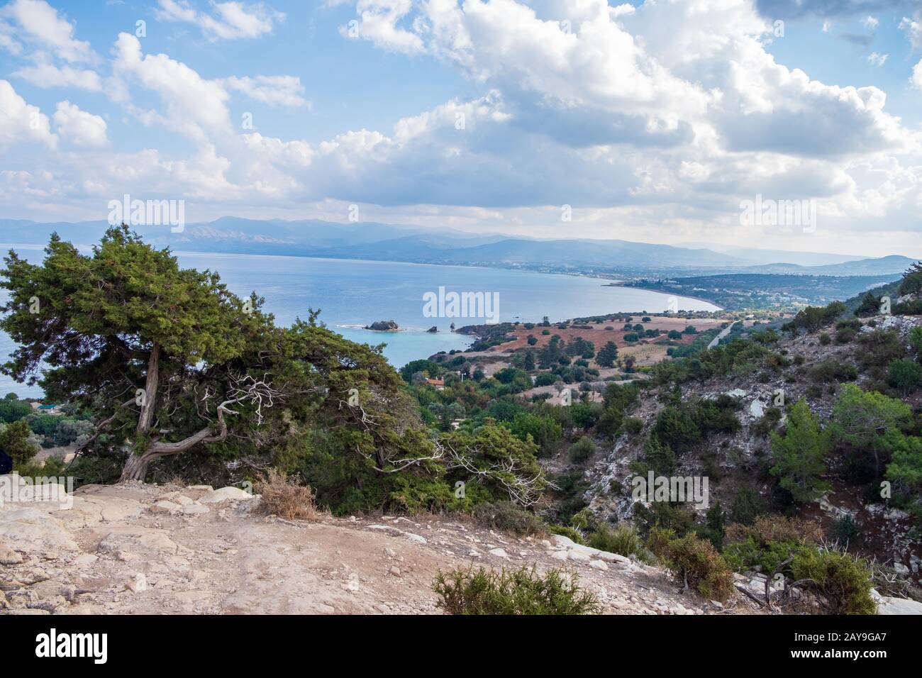 La mer Méditerranée depuis le sentier de randonnée Aphrodite à Akamas, Chypre Banque D'Images