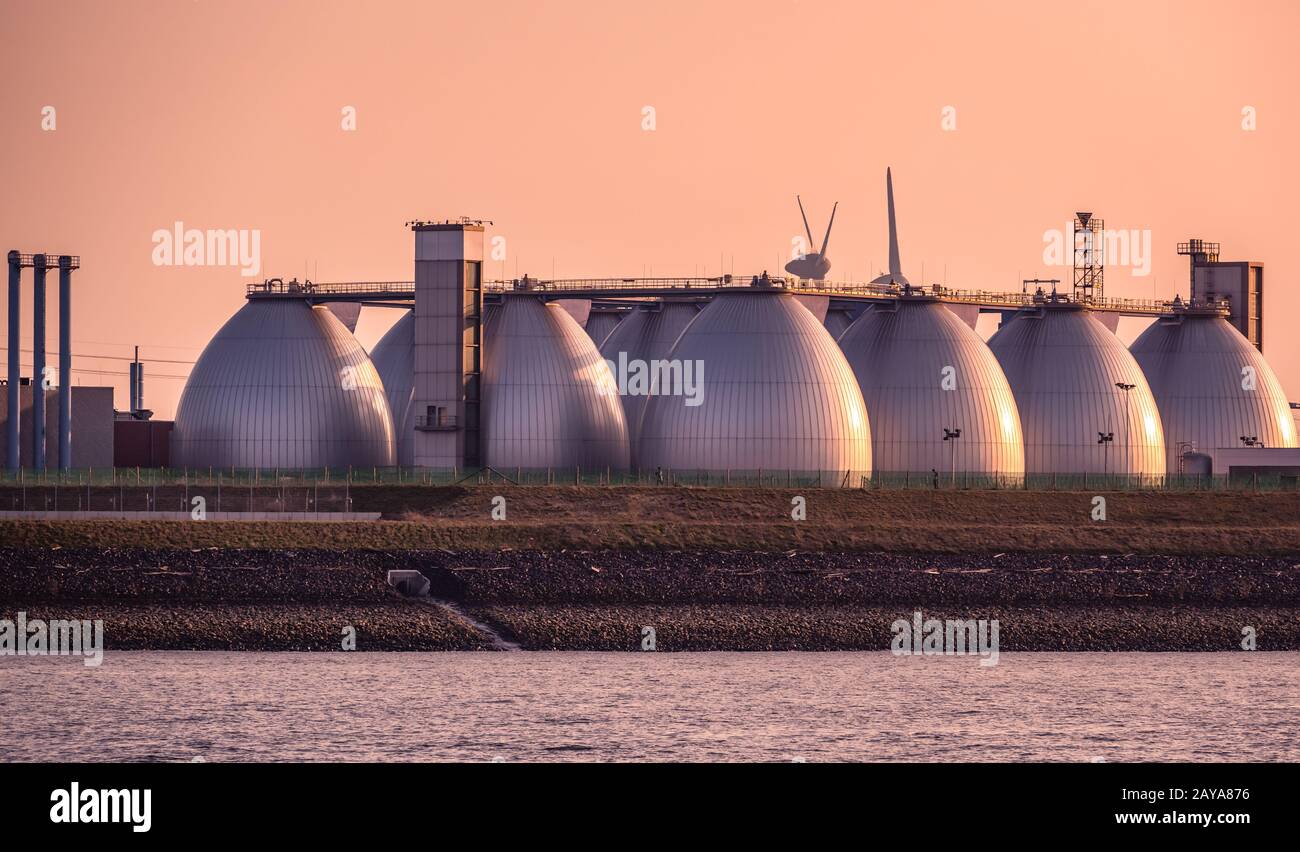 Réservoir d'eau pour l'approvisionnement de la ville au port de Hambourg Banque D'Images