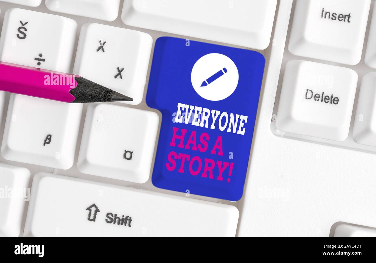 Note écrite montrant tout le monde a une histoire. Photo d'entreprise présentant le compte-rendu des événements passés dans la vie ou la carrière de quelqu'un White pc Banque D'Images