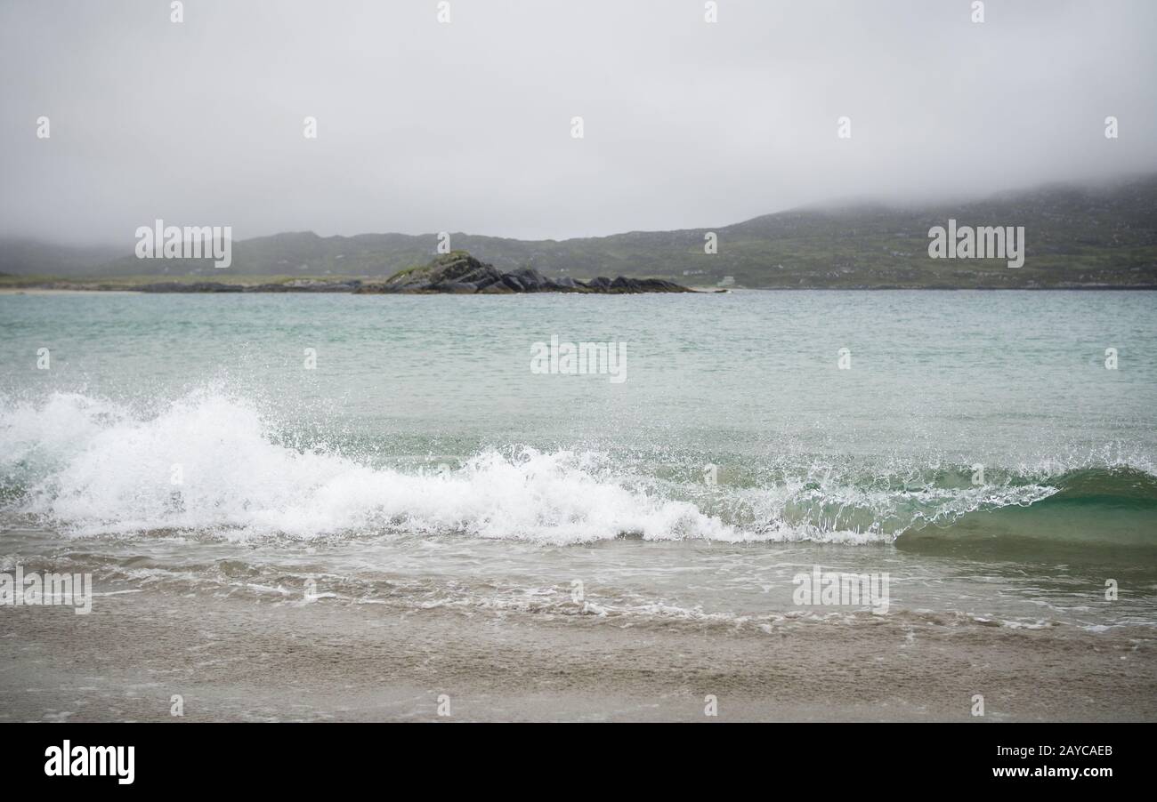 vagues sur la côte de la péninsule de kerry irlande Banque D'Images