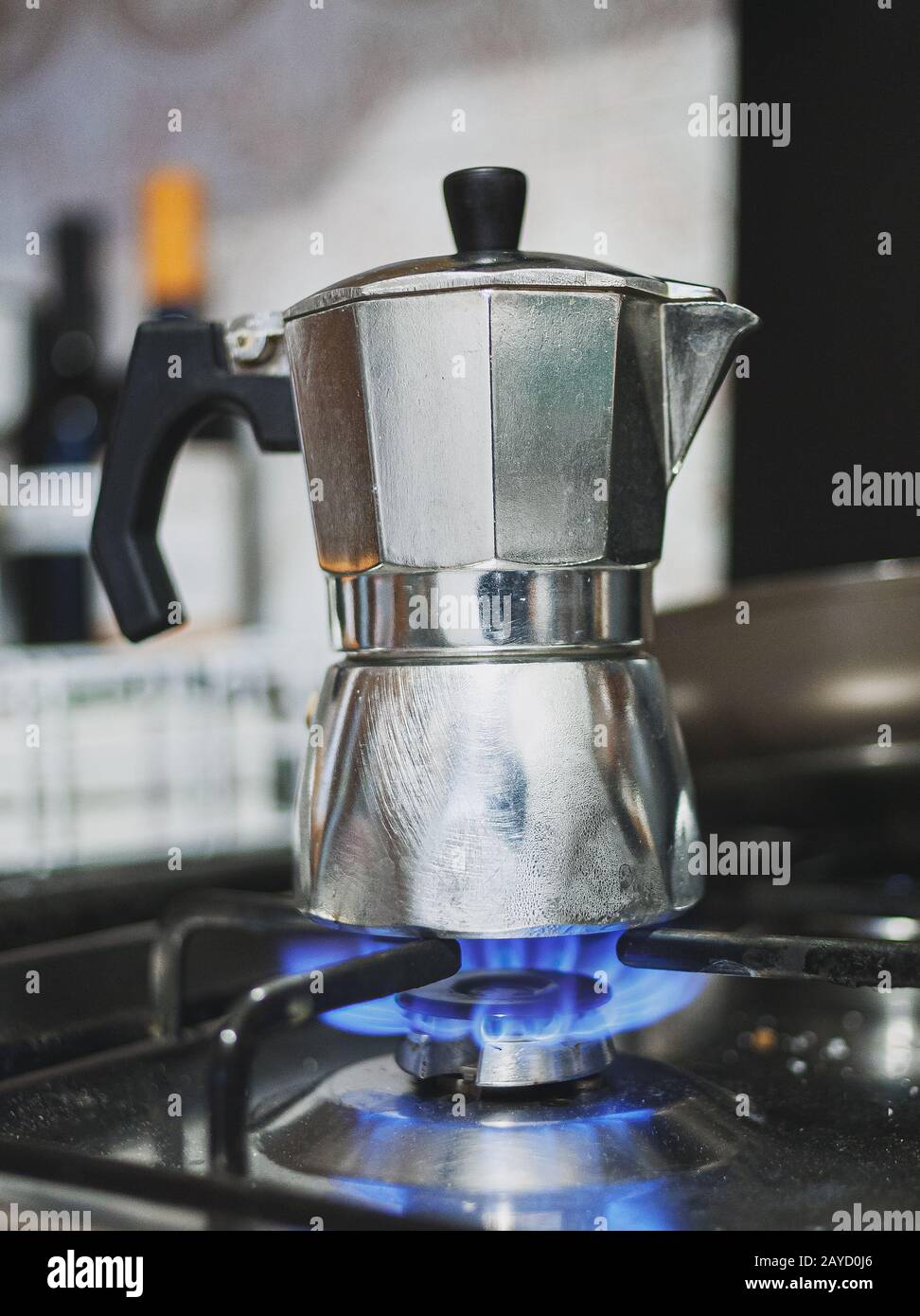 La cafetière italienne (machine à café mocha) - greca, macchinetta Banque D'Images