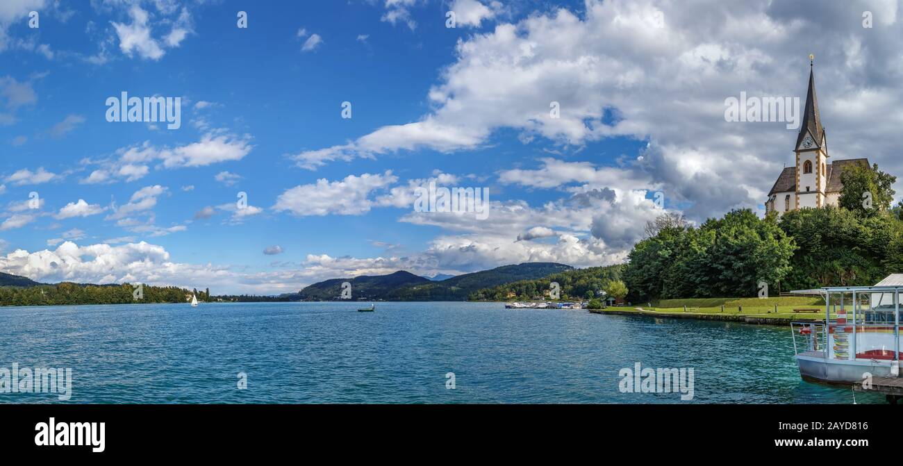 Vue sur le lac Worthersee, Carinthie, Autriche Banque D'Images