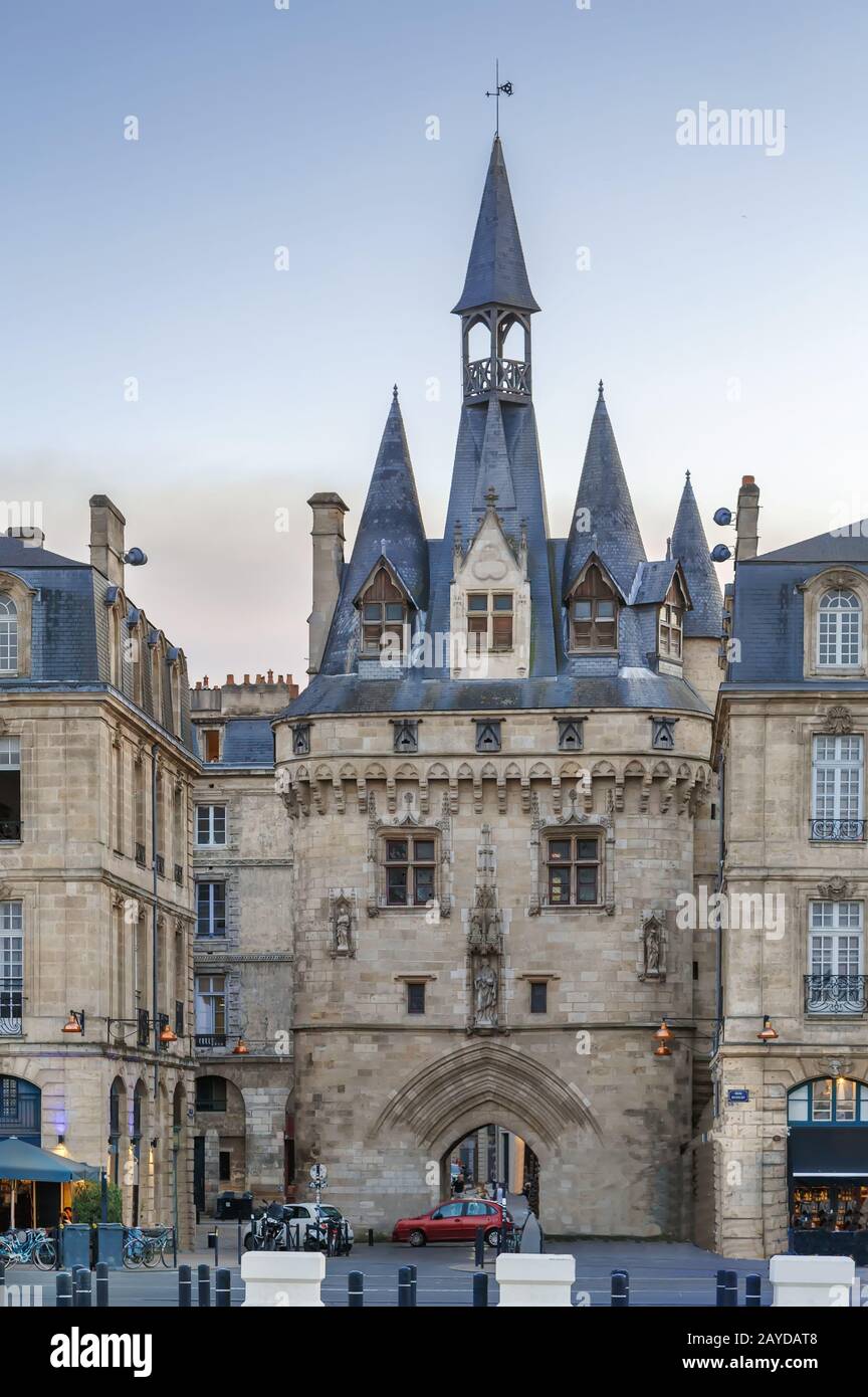 Porte Cailhau, Bordeaux, France Photo Stock - Alamy