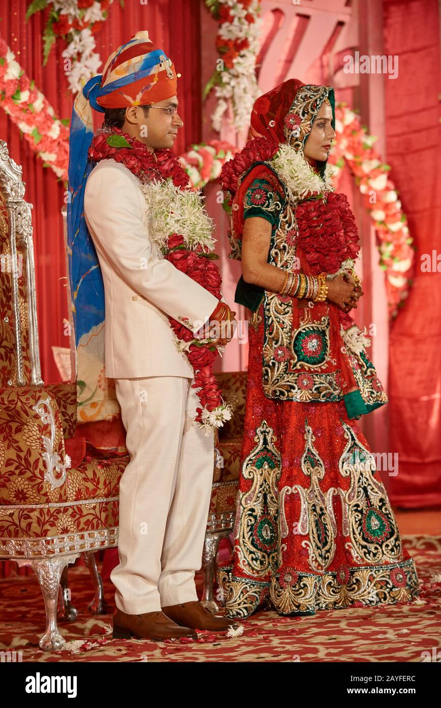Couple de mariée sur mariage indien traditionnel, Jodhpur, Rajasthan, Inde Banque D'Images