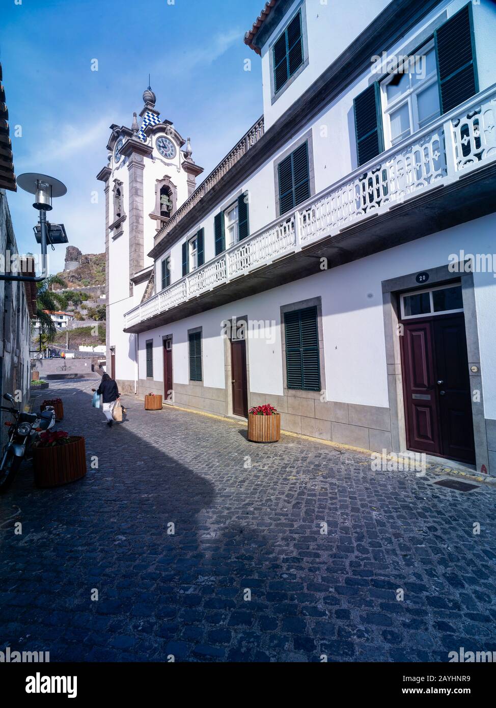 Architecture portugaise traditionnelle sur la Riviera Brava, sur l'île de Madère, au Portugal, dans l'Union européenne Banque D'Images