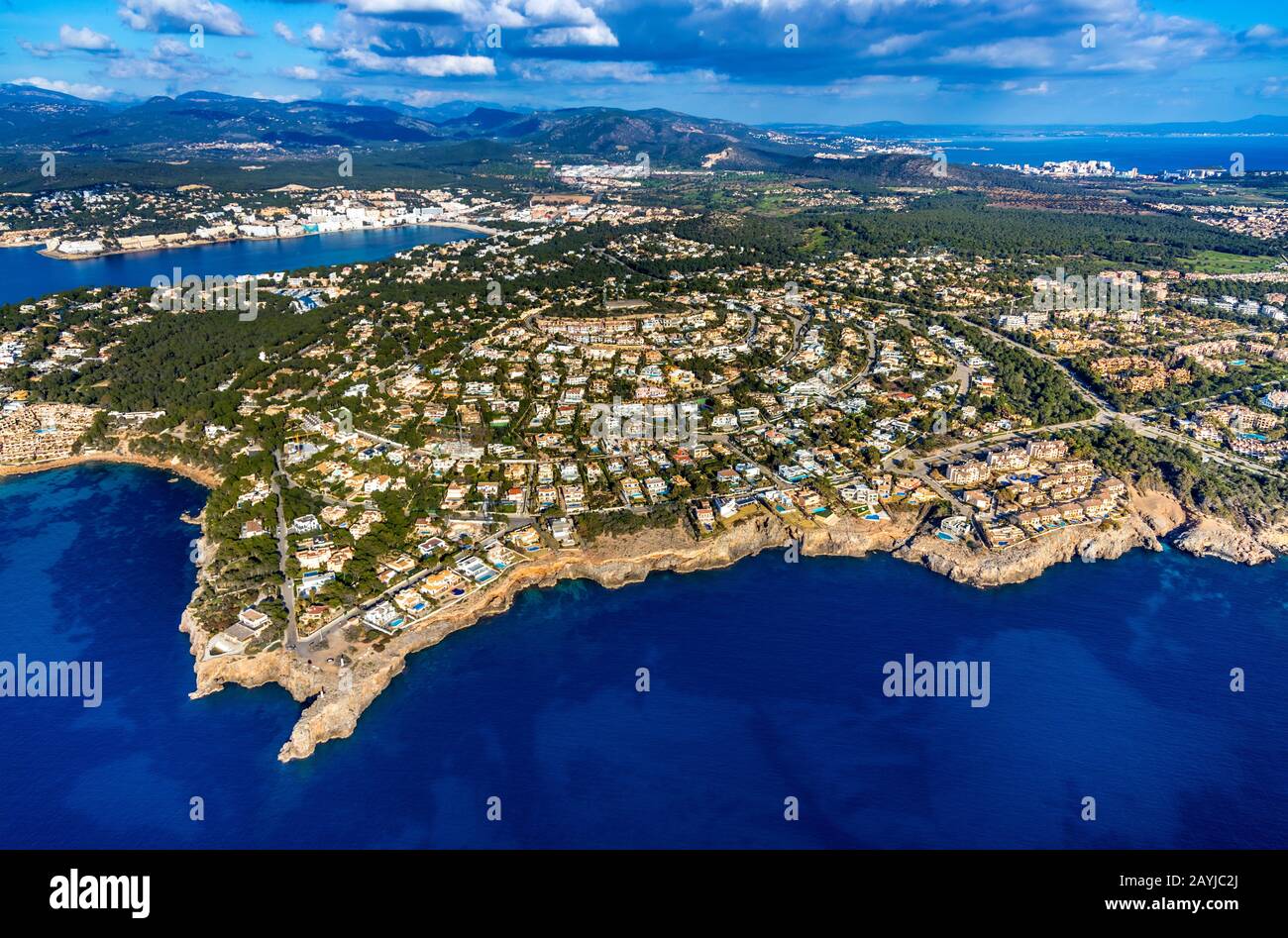 Règlement sur une colline, Santa Ponsa, 04.01.2020, vue aérienne, Espagne, Iles Baléares, Majorque, Calvia Banque D'Images