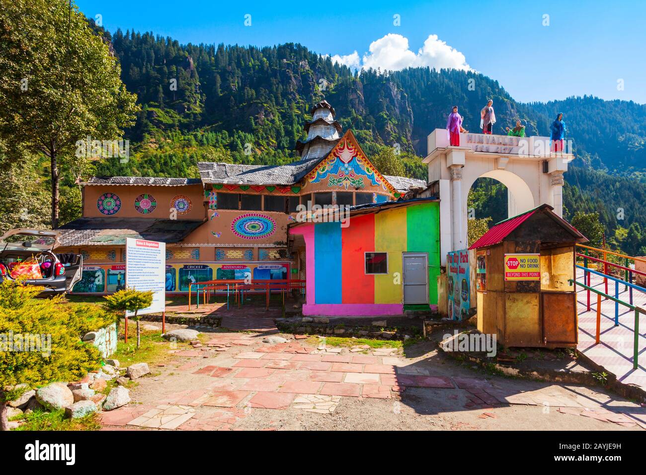 Manali, INDE - 02 OCTOBRE 2019: Himvalley Fun City est un parc d'attractions et culturel à Manali, Etat de l'Himachal Pradesh en Inde Banque D'Images