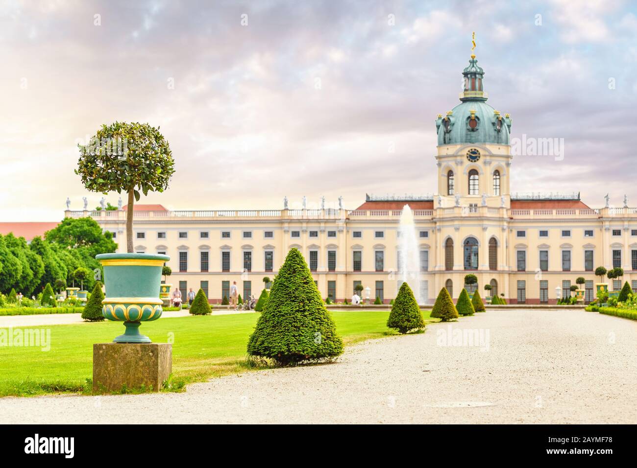 Le parc et le jardin royal du palais de Charlottenburg à Berlin, en Allemagne Banque D'Images