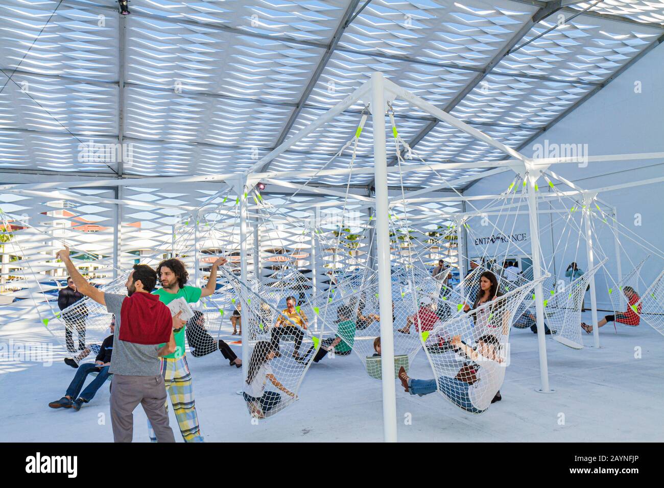 Miami Beach Florida, Art Basel, hamac, FL101205005 Banque D'Images