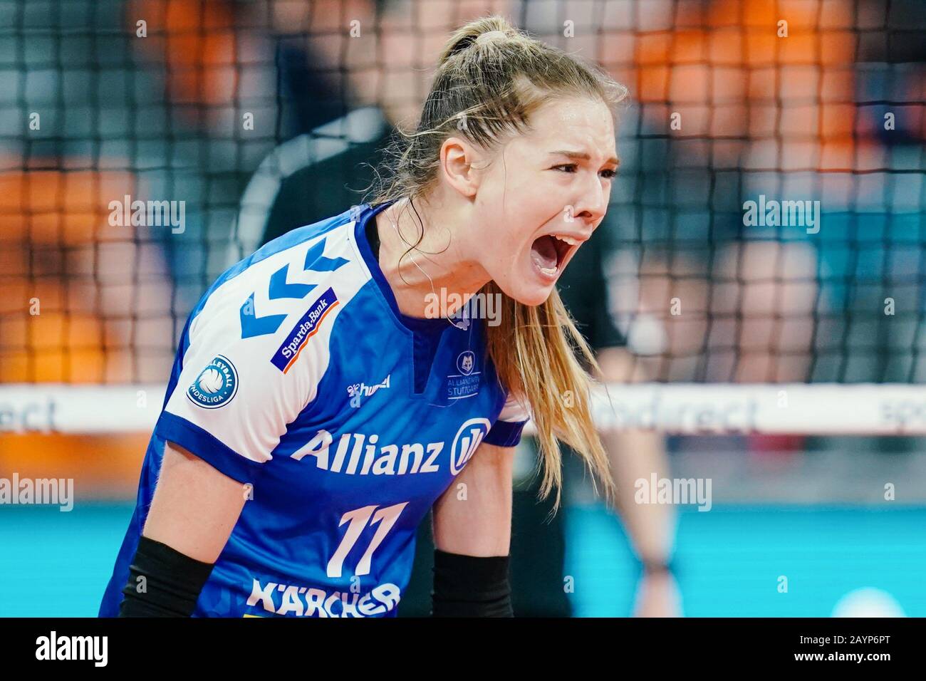 Mannheim, Allemagne. 16 février 2020. Volley-ball, femmes: DVV Cup, final,  Dresdner SC - MTV Stuttgart, SAP Arena. Alexandra Lazic de Stuttgart  réagit. Crédit: Uwe Anspach/Dpa/Alay Live News Photo Stock - Alamy