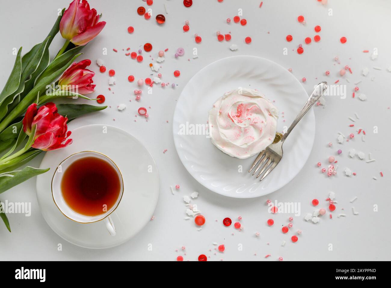 Valentines Day Flat-Lay STILL-LIFE ; 52 images palette de couleurs intentionnelles Banque D'Images