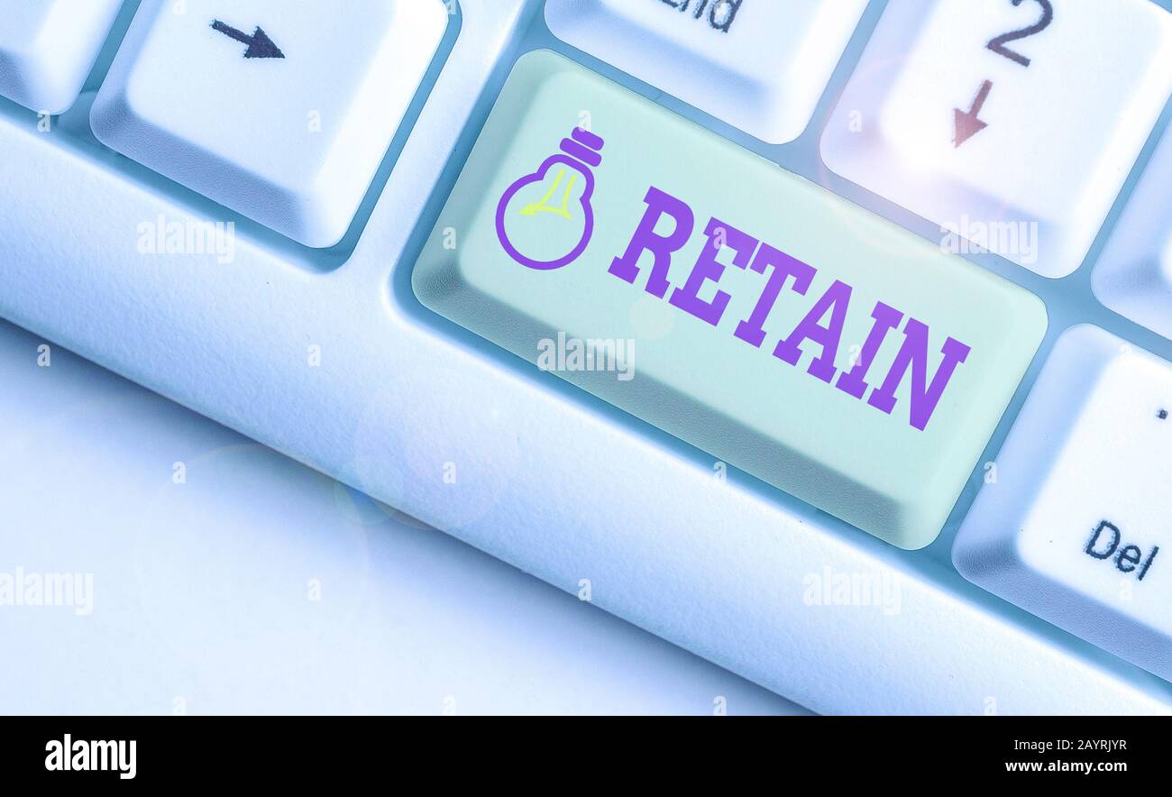 Écriture manuelle conceptuelle montrant Conserver. Concept signification Conserver en une seule paye ou un seul service spécifiquement ou conserver en possession Banque D'Images