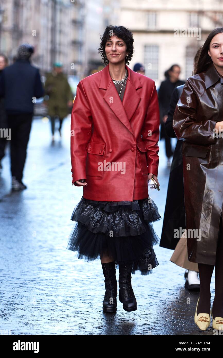 Yasmin Sewell arrive pour le Simone Rocha Runway Show, London Fashion week, automne/hiver 2020 Banque D'Images