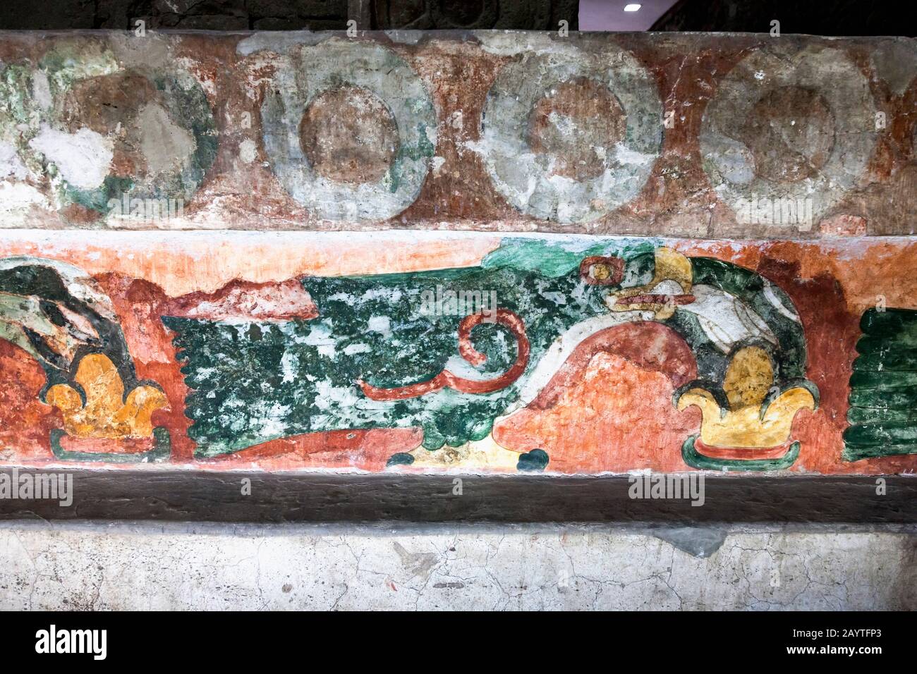 Peintures au métro du Palais de Quetzal Papalotl, Quetzalpapálotl, Teotihuacan, banlieue de Mexico, Mexique, Amérique centrale Banque D'Images