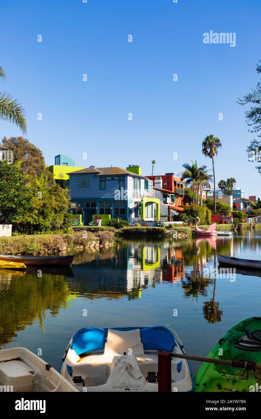 Maisons de luxe sur les canaux de Venise, Santa Monica, Californie, États-Unis d'amérique. ÉTATS-UNIS. Octobre 2019 Banque D'Images