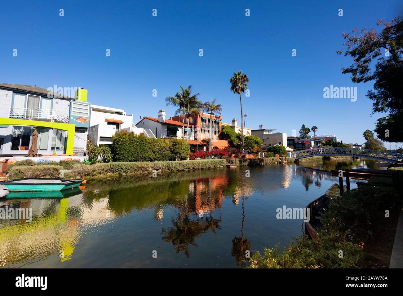 Maisons de luxe sur les canaux de Venise, Santa Monica, Californie, États-Unis d'amérique. ÉTATS-UNIS. Octobre 2019 Banque D'Images