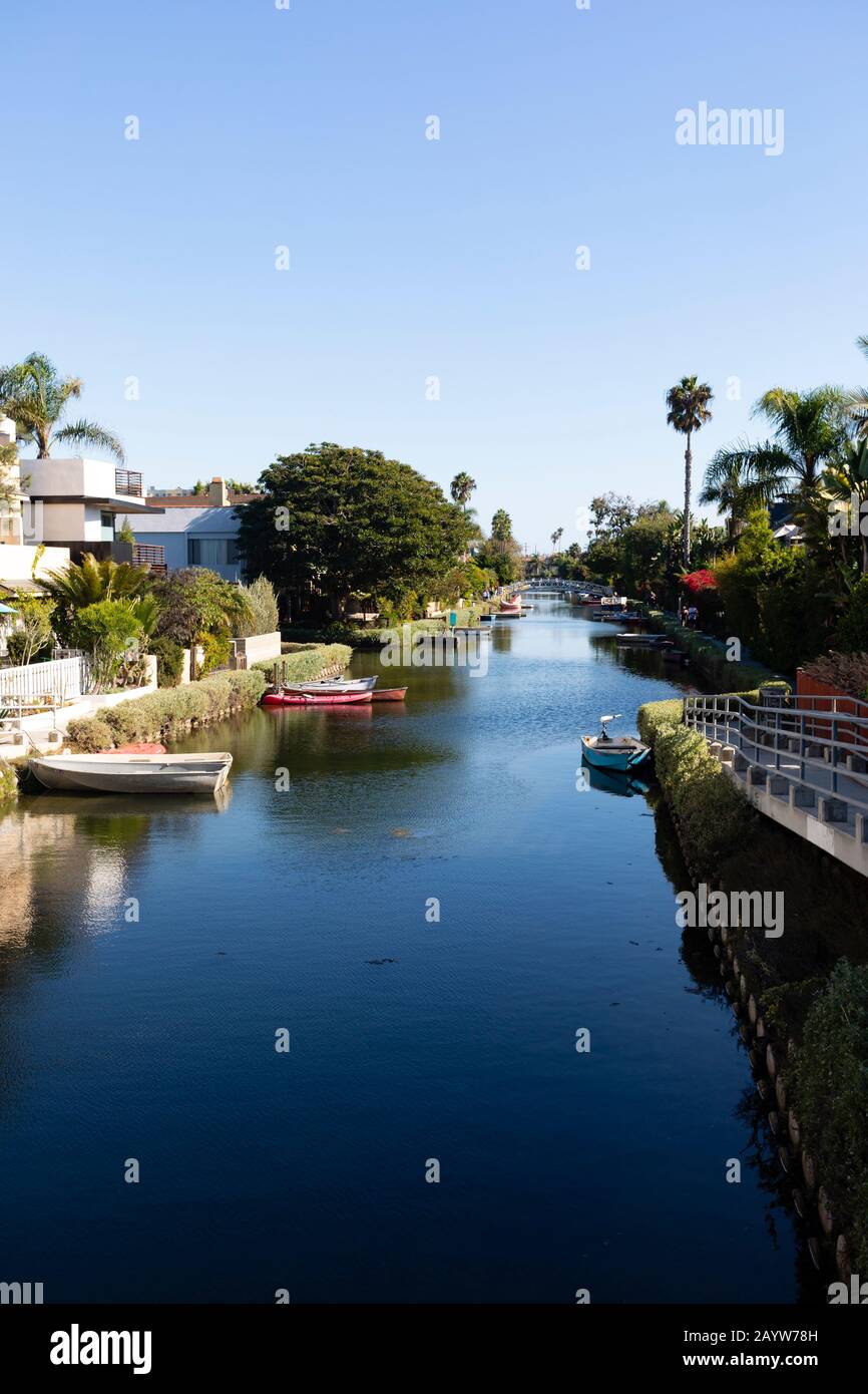 Maisons de luxe sur les canaux de Venise, Santa Monica, Californie, États-Unis d'amérique. ÉTATS-UNIS. Octobre 2019 Banque D'Images