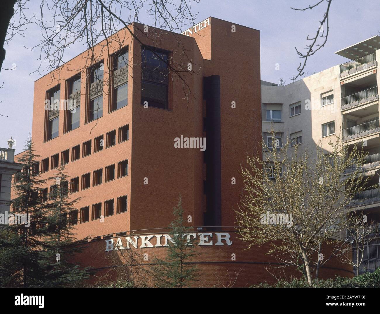 EDIFICIO BANKINTER EN EL PASEO DE LA CASTELLANA. Emplacement : EDIFICIO BANKINTER. MADRID. L'ESPAGNE. Banque D'Images