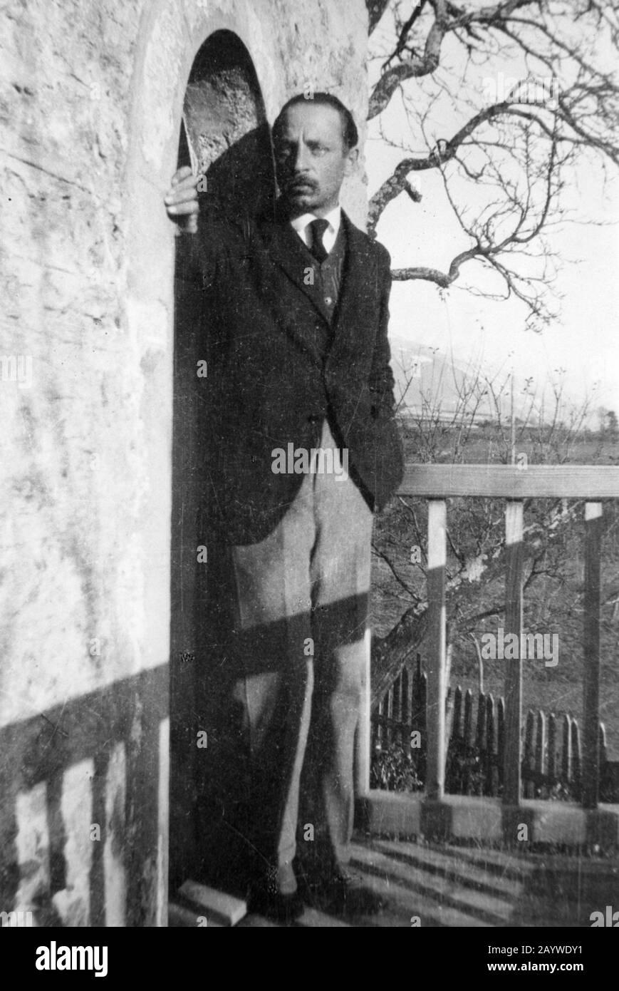 Rainer Maria Rilke. Château de Muzot. Musée: COLLECTION privée. Auteur: Anonyme. Banque D'Images