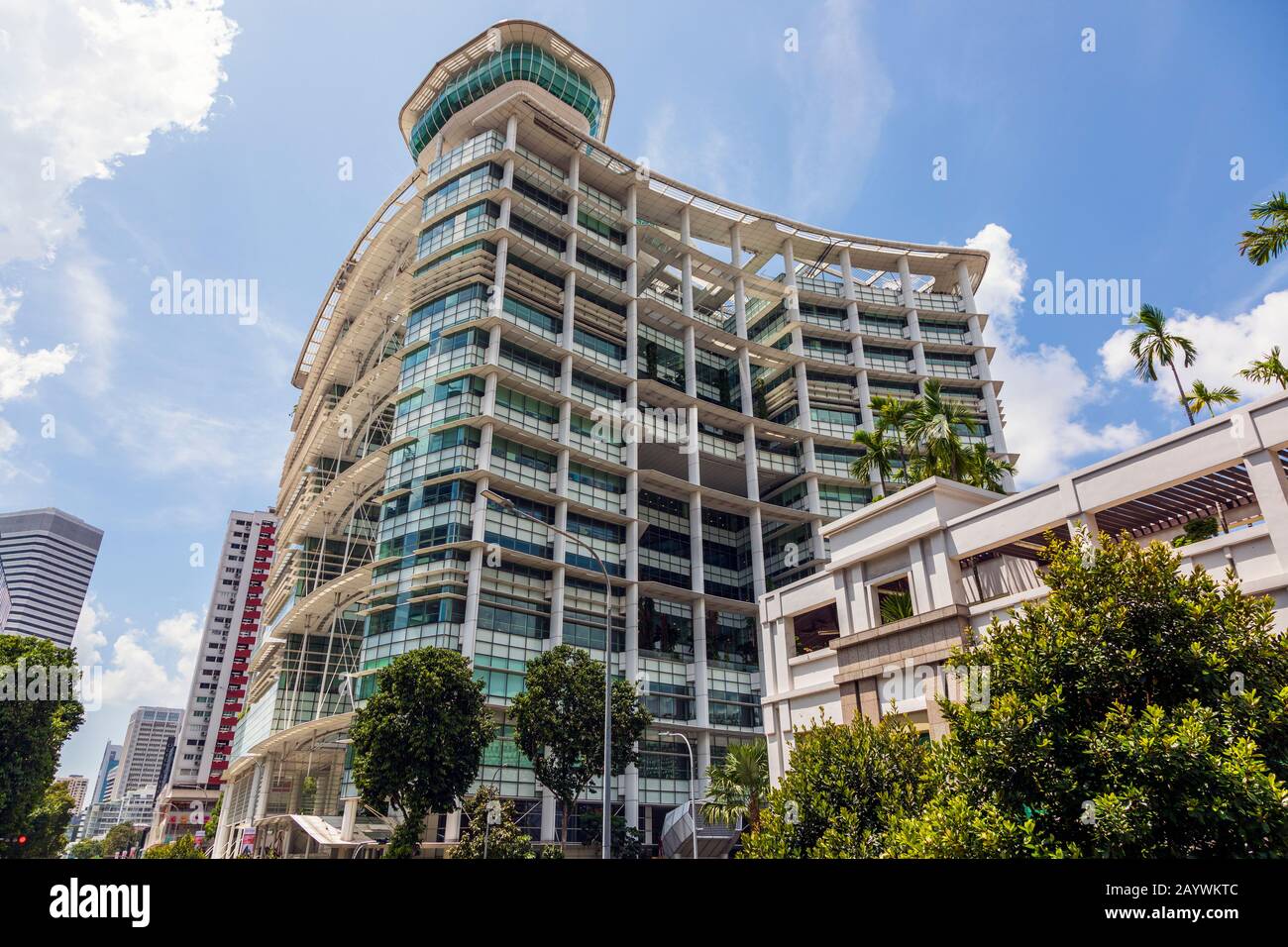 Construction de la Bibliothèque nationale de Singapour, Singapour, Asie, a ouvert ses portes en 2005 et a été conçu par L'architecte KEN Yeang Banque D'Images