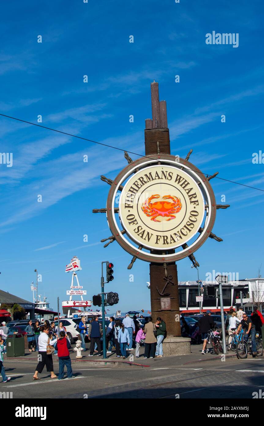 Le Fisherman's Wharf et connectez-vous à San Francisco, Californie, États-Unis. Banque D'Images