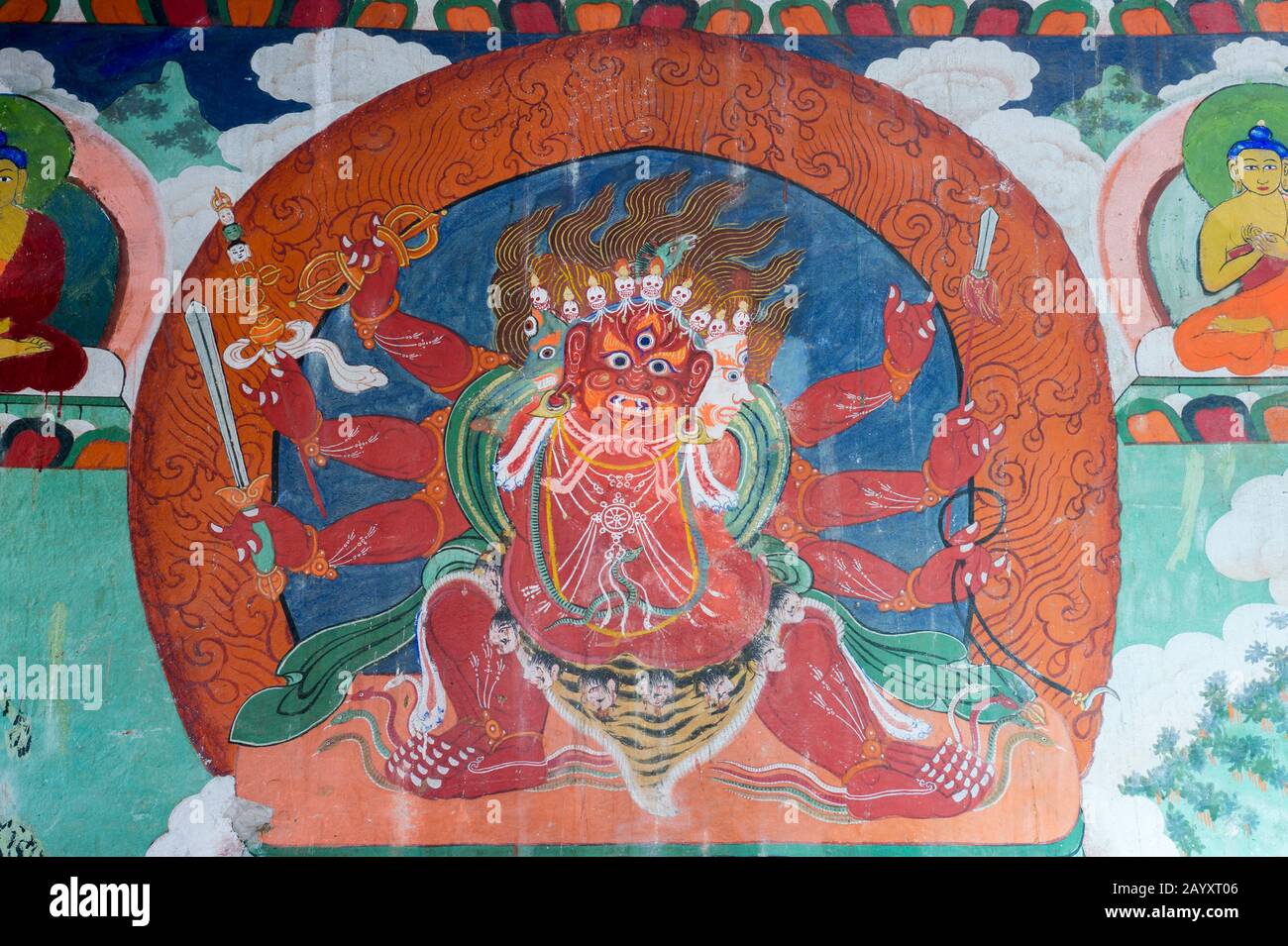 Peintures murales à l'intérieur du temple de Zuu dans l'est, qui fait partie du monastère d'Erdene Zuu à Kharakhorum, Mongolie, le plus grand monastère de Mongolie, (UNESCO Banque D'Images