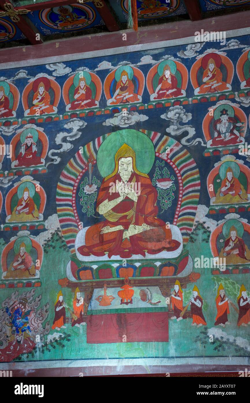 Peintures murales à l'intérieur du temple de Zuu dans l'est, qui fait partie du monastère d'Erdene Zuu à Kharakhorum, Mongolie, le plus grand monastère de Mongolie, (UNESCO Banque D'Images