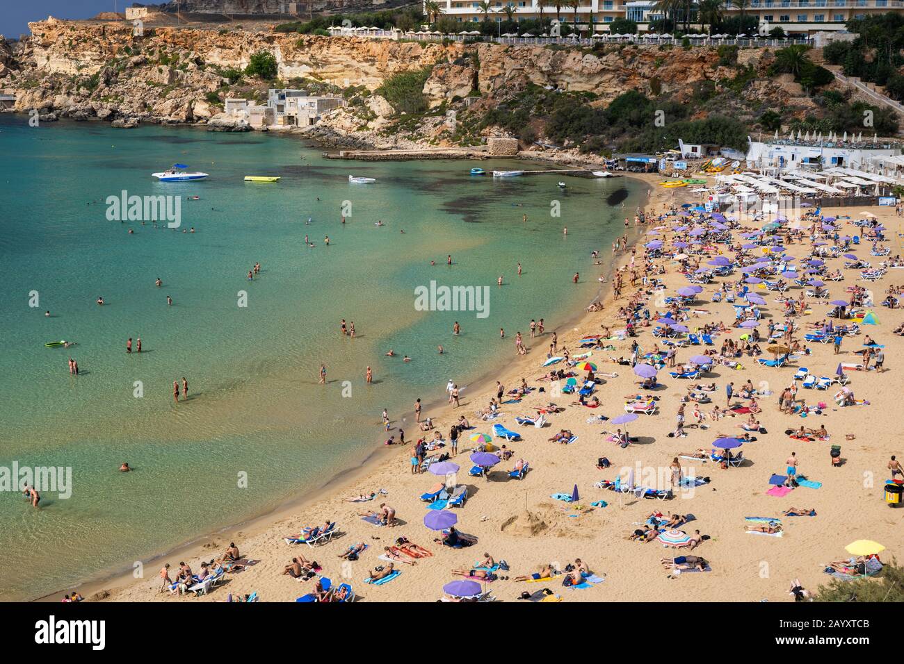 Station touristique tourisme malte plage Banque de photographies et d ...