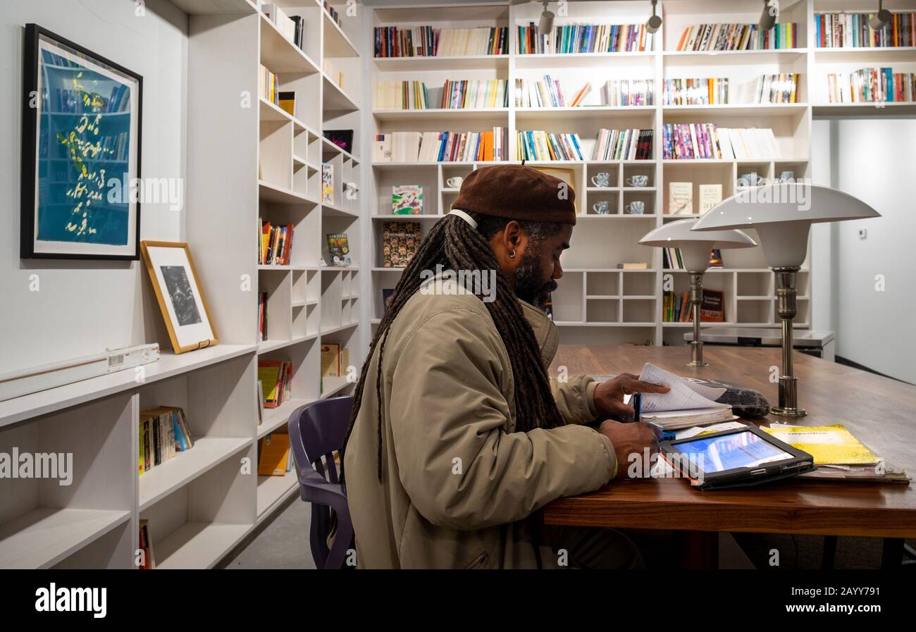 Le Haut Bas, un nouveau centre d'arts littéraires créé par la Kranzberg Arts Foundation, a récemment ouvert ses portes dans le Grand Centre Arts District à Saint-Louis. Banque D'Images