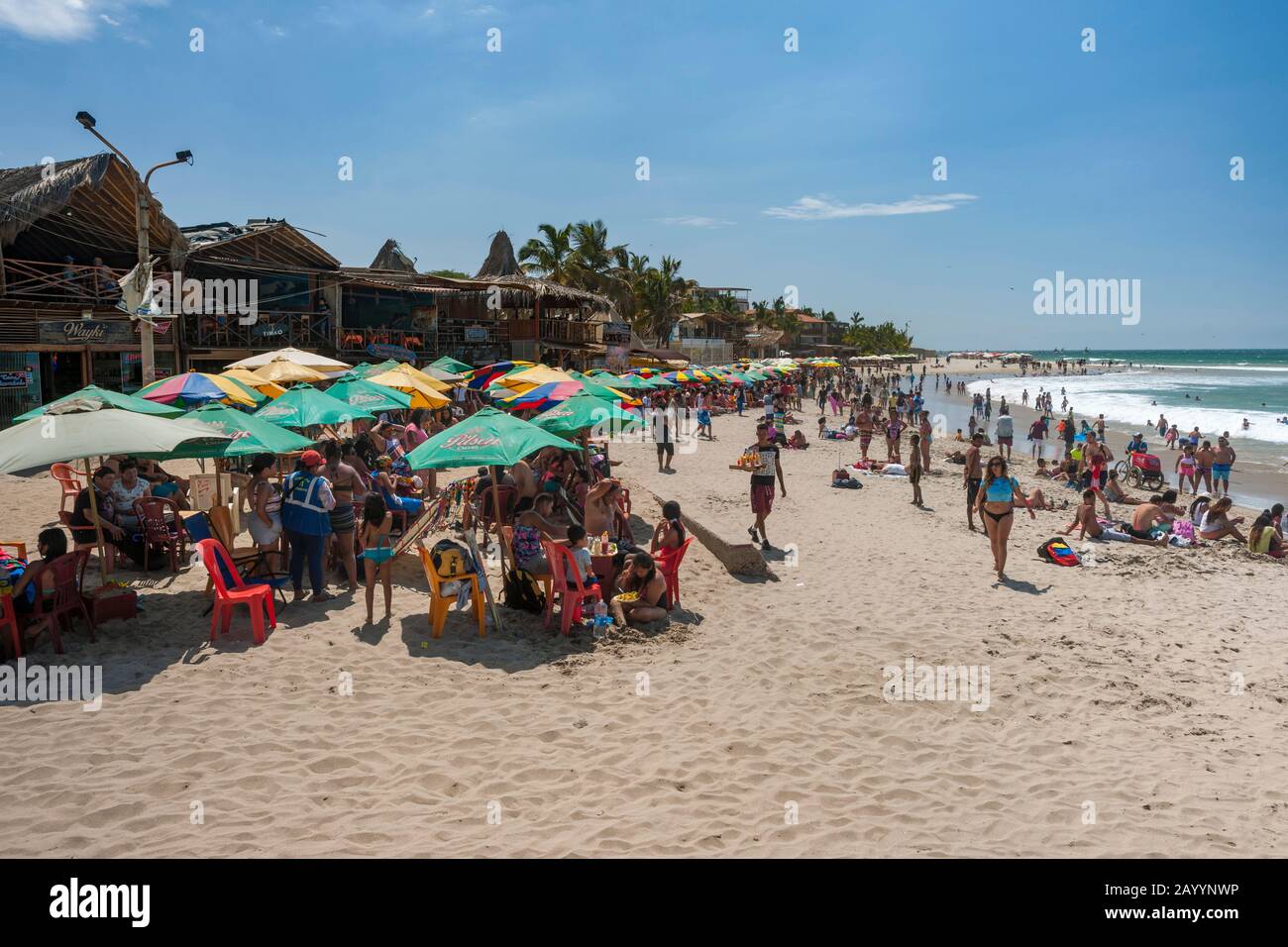 La plage de Mancora dans le nord du Pérou. Banque D'Images