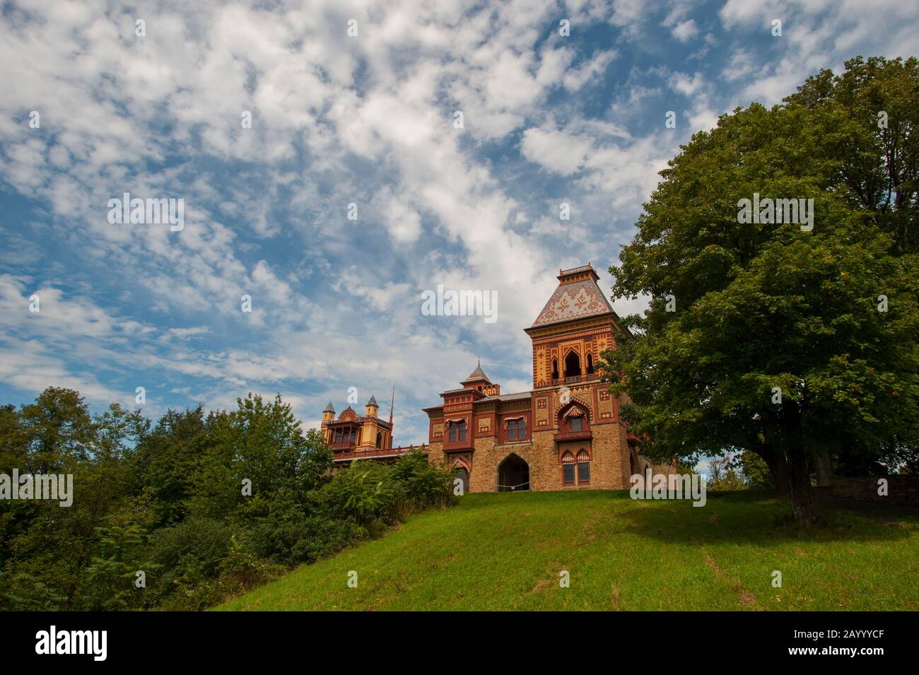 Le manoir de style persan construit par le peintre Frédéric Edwin Church sur le site historique d'Olana dans les Catskills dans l'État de New York, aux États-Unis. Banque D'Images