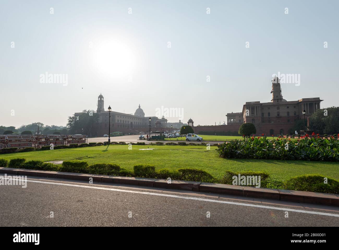 Bâtiments gouvernementaux à New Delhi, Inde, le jour ensoleillé Banque D'Images