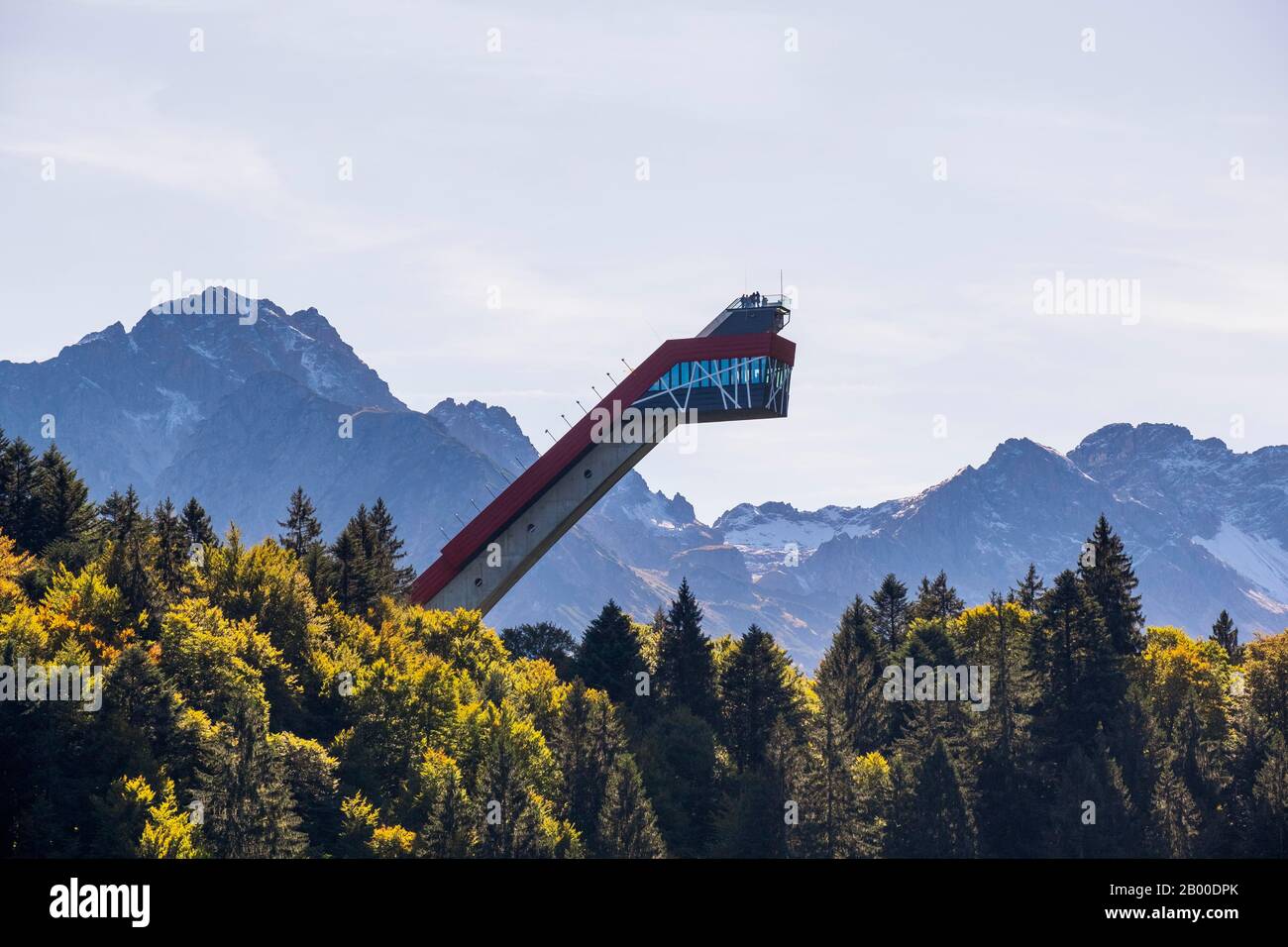 Saut à ski Heini-Klopfer au Freibergsee, près d'Oberstdorf, Oberallgaeu, Allgaeu, Alpes d'Allgaeu, Swabia, Bavière, Allemagne Banque D'Images