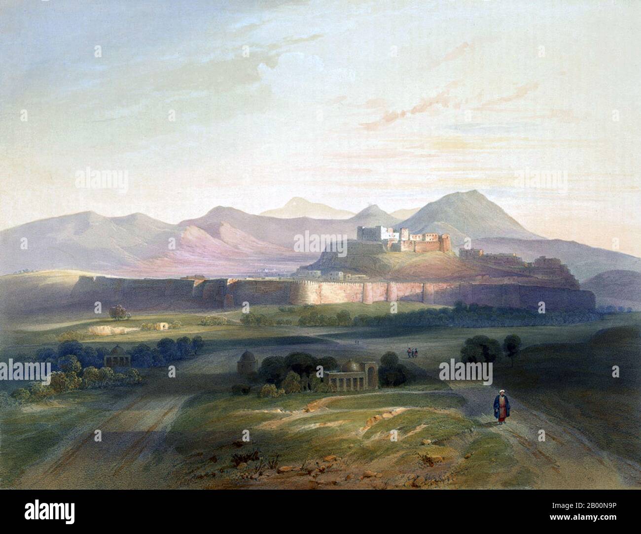 Afghanistan: 'Ville et Citadelle de Ghuznee'. Plaque lithographique 18 de 'Afghaunistan' par James Rattray (1818-1854), c. 1839-1842. Ghazni est une ville du centre de l'Afghanistan, avec une population d'environ 141,000 personnes (2010). C'est la capitale de la province de Ghazni, située sur un plateau à 7,280 pieds (2,219 m) au-dessus du niveau de la mer. Ghazni a été fondée dans l'antiquité comme petite ville de marché et est mentionné par Ptolémée. Selon diverses légendes, il a été fondé par Raja Gaj de la dynastie Yadu autour de 1500 BCE. Au 6ème siècle avant notre ère, la ville fut conquise par le roi perse Cyrus II Banque D'Images