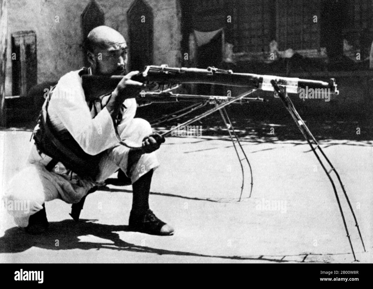 Chine : un rifleman musulman Tungan ou hui du nord-ouest, Gansu, c. 1932. Banque D'Images