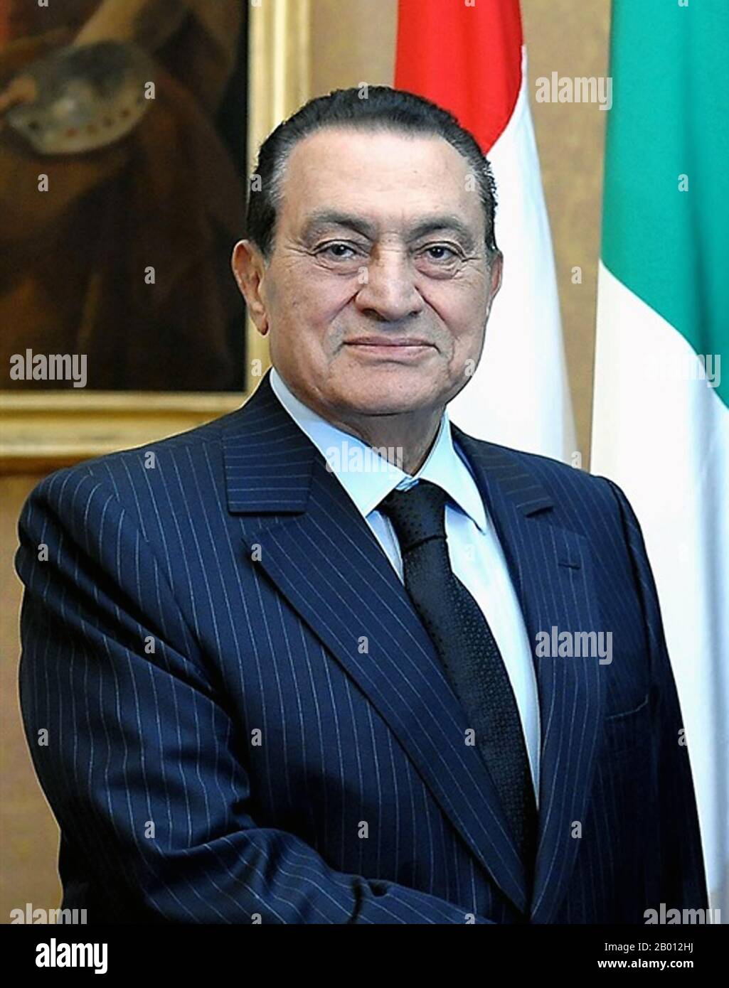 Égypte : Muhammad Hosni Sayyid Mubarak (né le 4 mai 1928), Président de l'Égypte, de 1981 à 2011. Photo de Presidenza della Repubblica (attribution), 2009. Muhammad Hosni Sayyid Mubarak (né le 4 mai 1928), Président de l'Égypte, de 1981 à 2011. Moubarak a été nommé vice-président de l'Égypte en 1975 et a pris la présidence le 14 octobre 1981, à la suite de l'assassinat du président Anwar El Sadat. La durée de sa présidence en a fait le plus ancien dirigeant de l'Égypte depuis Muhammad Ali Pasha. Avant son entrée en politique, Moubarak était un officier de carrière dans l'armée de l'air égyptienne. Banque D'Images
