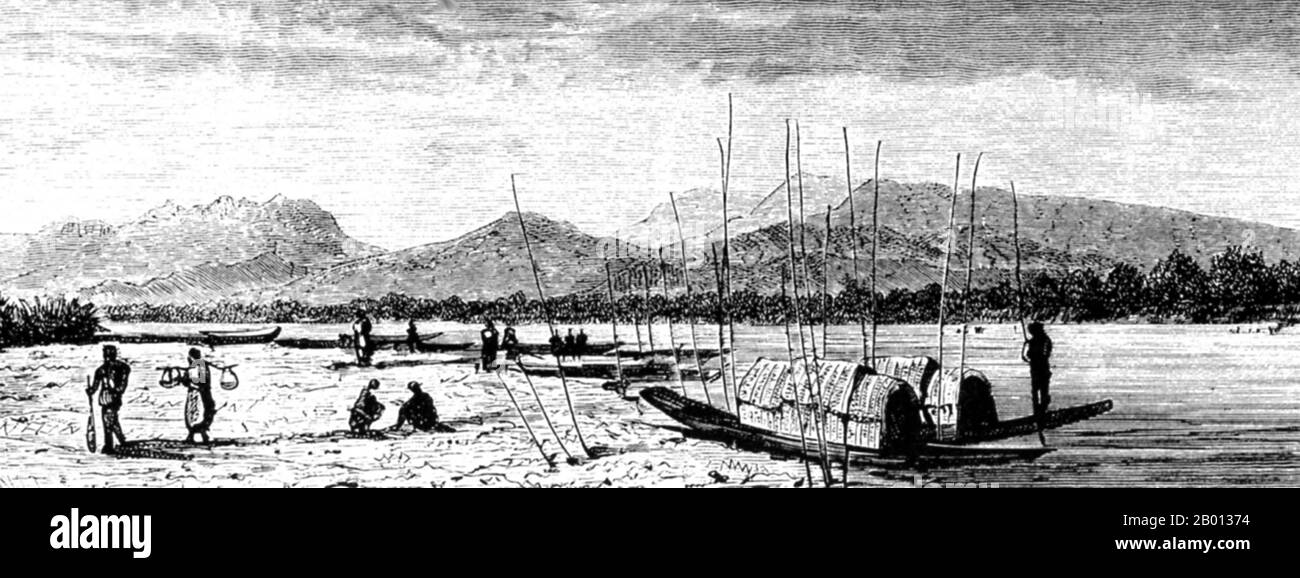 Laos: Une vue sur les montagnes à travers le Mékong à Muong Mai au Laos. Gravure de Louis Delaporte (1842-1925), 1867. Le Mékong est le 12e fleuve le plus long du monde. De sa source himalayenne sur le plateau tibétain, il coule environ 4,350 km (2,703 miles) à travers la province chinoise du Yunnan, la Birmanie, le Laos, la Thaïlande, le Cambodge et le Vietnam, Enfin drainer dans la mer de Chine du Sud. Cette illustration est l'une des douzaines produites par Louis Delaporte au cours d'une aventure de deux ans (1866-68) avec la Commission d'exploration du Mékong, parrainée par le ministère français de la Marine. Banque D'Images Laos: Une vue sur les montagnes à travers le Mékong à Muong Mai au Laos. Gravure de Louis Delaporte (1842-1925), 1867. Le Mékong est le 12e fleuve le plus long du monde. De sa source himalayenne sur le plateau tibétain, il coule environ 4,350 km (2,703 miles) à travers la province chinoise du Yunnan, la Birmanie, le Laos, la Thaïlande, le Cambodge et le Vietnam, Enfin drainer dans la mer de Chine du Sud. Cette illustration est l'une des douzaines produites par Louis Delaporte au cours d'une aventure de deux ans (1866-68) avec la Commission d'exploration du Mékong, parrainée par le ministère français de la Marine. Banque D'Images