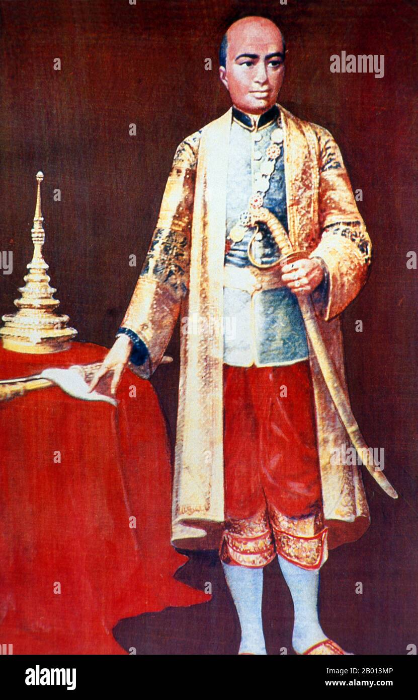 Thaïlande: Roi Rama II, Bouddha Loetla Nabhalai (24 février 1767 – 21 juillet 1824), 2ème monarque de la dynastie Chakri. Peinture à l'huile sur toile, c. 19e siècle. Phra Bat Somdet Phra Poramenthramaha Isarasundhorn Phra Buddha Loetla Nabhalai, ou Rama II, était le deuxième monarque de Siam sous la Maison de Chakri, qui régnait de 1809 à 1824. En 1809, Isarasundhorn succède à son père Bouddha Yodfa Chulaloke, le fondateur de la dynastie Chakri, comme Bouddha Loetla Nabhalai, roi de Siam. Son règne était en grande partie pacifique, dépourvu de conflits majeurs. Son règne était connu sous le nom de « l'âge d'or de la littérature de Rattanakosin » Banque D'Images