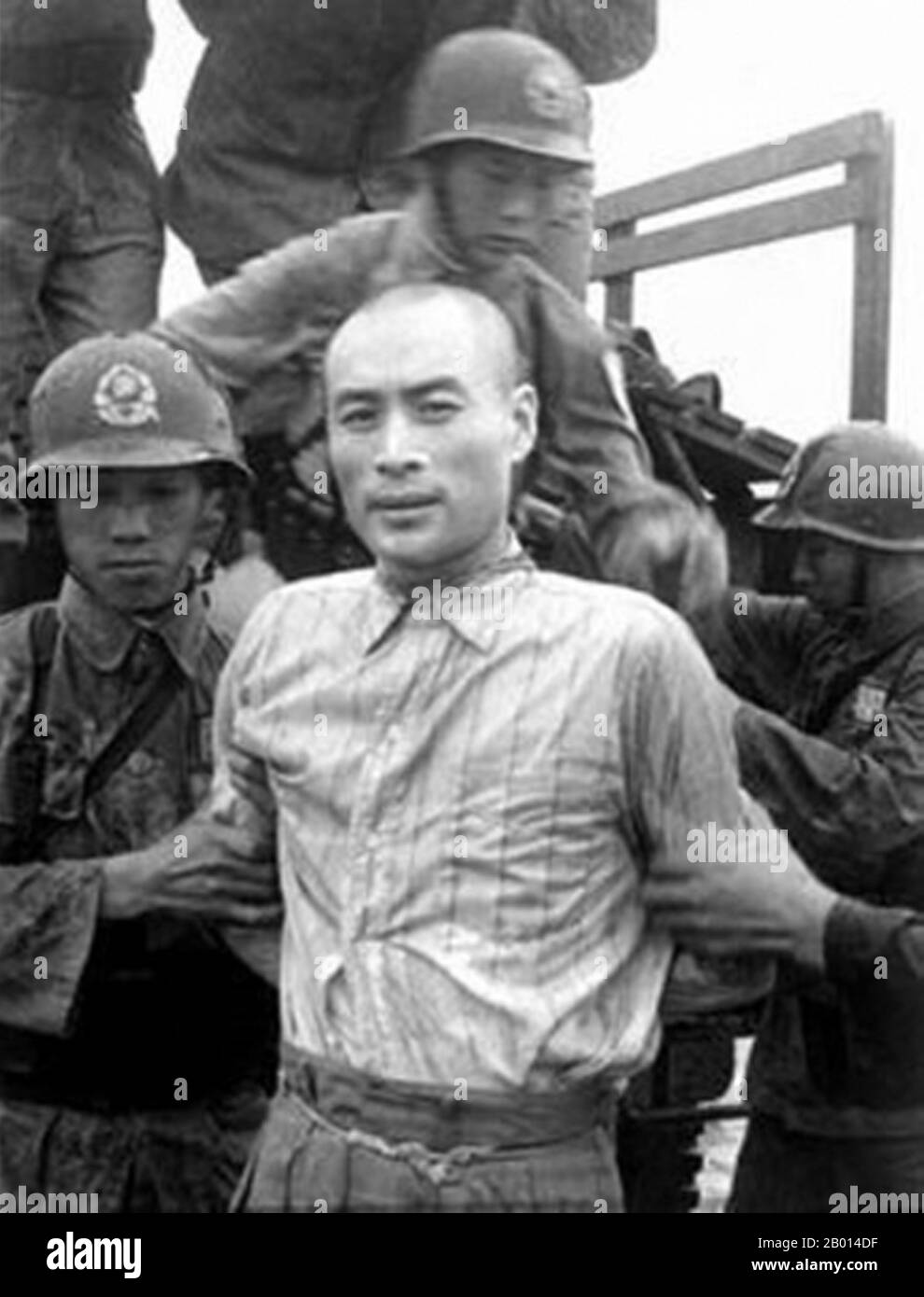 Chine: Des communistes présumés être pris pour exécution par les forces de Guomindang et de la bande verte pendant la 'terreur blanche', Shanghai, 1927. Dans l'histoire chinoise moderne, White Terror (Báisè Kǒngbù)