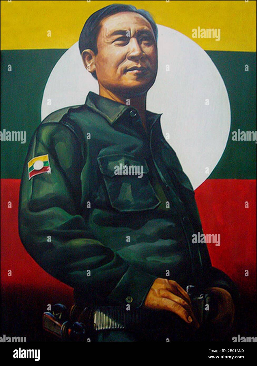 Birmanie/Myanmar: Khun sa (17 février 1934 - 26 octobre 2007) était un seigneur de guerre birman. Il a été surnommé le « roi de l'opium » en raison de son commerce de l'opium dans la région du Triangle d'Or. Il était également le chef de l'Armée unie Shan et de l'Armée tong Tai. Khun sa est né d'un père chinois et d'une mère Shan. Il a adopté le pseudonyme de Khun sa, signifiant "Prince prospère". Dans sa jeunesse, il s'est entraîné avec le Kuomintang, qui s'était enfui du Yunnan dans les régions frontalières de la Birmanie à la suite de sa défaite dans la guerre civile chinoise, et a finalement formé sa propre armée de quelques centaines d'hommes. Banque D'Images