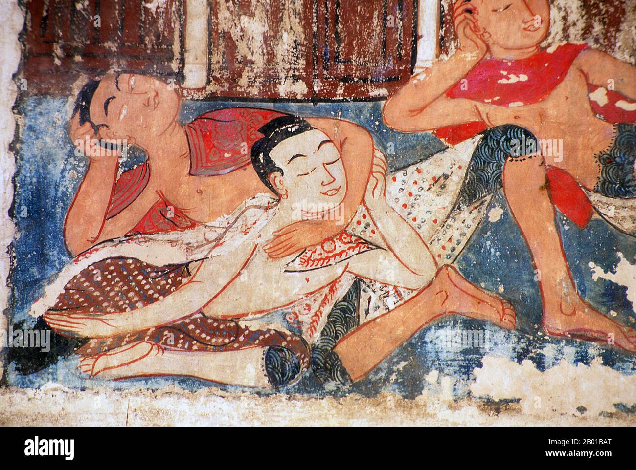 Thaïlande: Sleepers, murale du sud, Wat Buak Khrok Luang, Chiang Mai. Wat Buak Khrok Luang, situé à Ban Buak Khrok Luang Moo 1, Chiang Mai – Sankamphaeng Road, Chiang Mai, est un petit temple bouddhiste typiquement thaïlandais du nord. Il aurait été fondé au 15th siècle à l'époque du Royaume indépendant LAN Na (1292-1558), et a été largement restauré pendant le règne de Chao Kaew Naowarat (r. 1911-1939), le dernier roi de Chiang Mai. Le temple est surtout remarquable pour son principal viharn, qui est purement LAN Na en inspiration. Banque D'Images