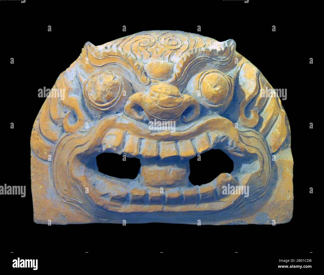 Vietnam: Une tête de tigre, terre cuite, 13th-14th siècle ce. Musée national d'histoire vietnamienne, Hanoï. Photo par Gryffindor - Jbarta (Licence CC BY-sa 3,0). Banque D'Images
