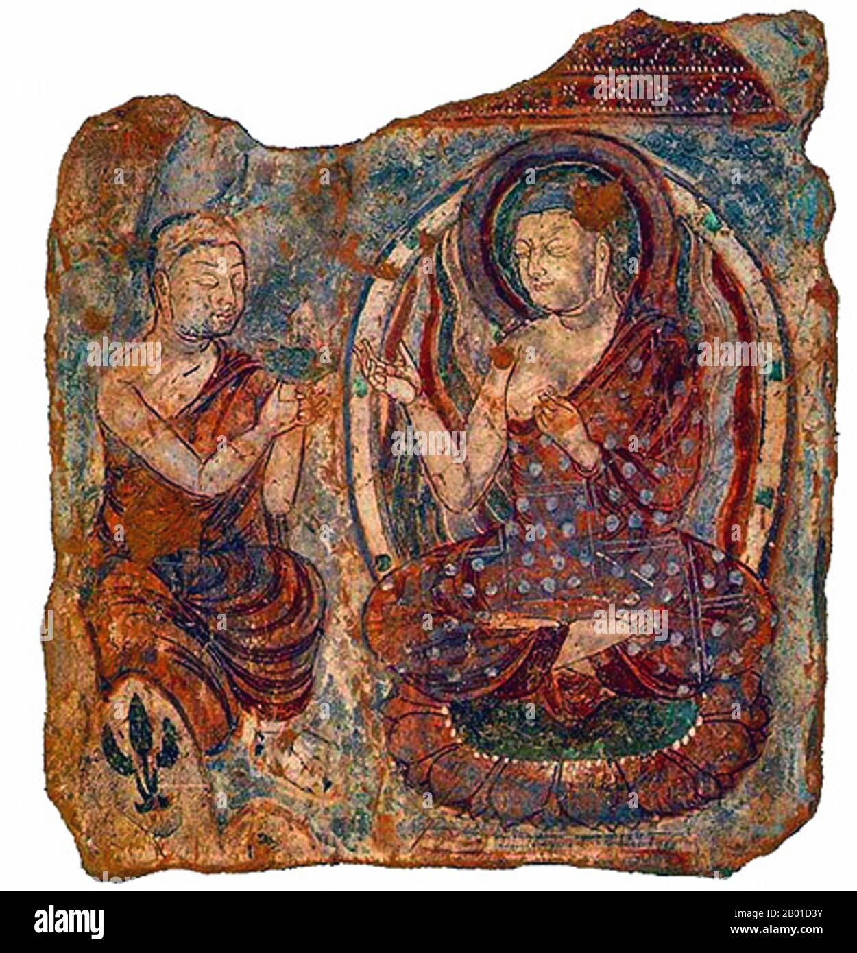 Chine : le Bouddha donnant un sermon. Murale des grottes de Kumtura Thousand Buddha, Xinjiang, 8th Century ce. Les grottes de Kumtura Thousand Buddha Caves (également Qumtura) est un site de temple bouddhiste à Xijiang, à environ 25 km à l'ouest de Kucha sur l'ancienne route de la soie. Environ 112 temples troglodytes sont encore debout, datant du cinquième au onzième siècles. Kumtura a été visité par une série d'expéditions étrangères précoces vers l'Asie centrale chinoise au tournant du 20th siècle, comme l'expédition du Coq qui a détaché plusieurs peintures murales et les a introduites clandestinement à Berlin. Banque D'Images
