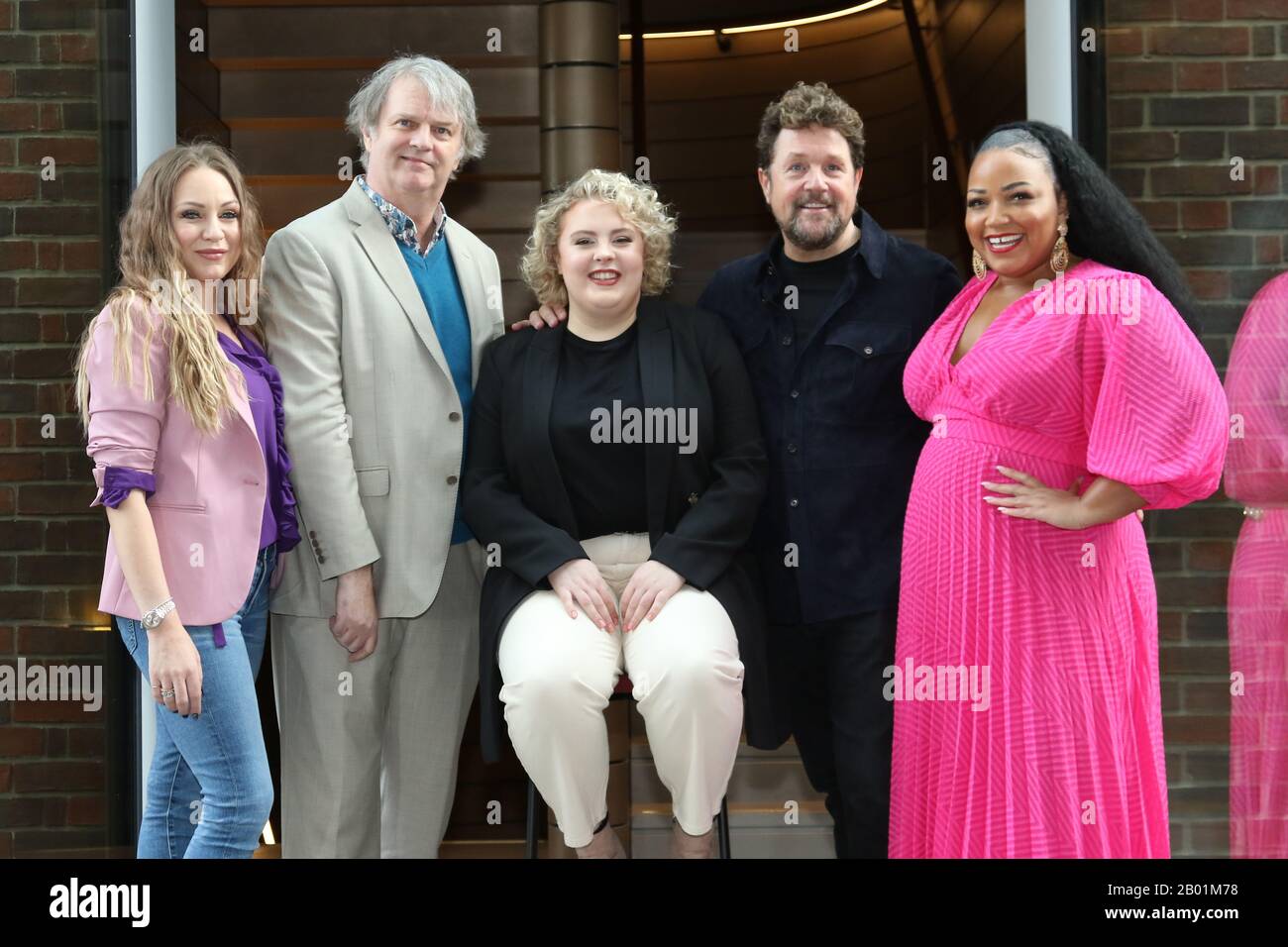 Rita Simons, Paul Merton, Lizzie Bea, Michael Ball Et Marisha Wallace, Hairspray - Photo Call, Boulevard Theatre, Londres, Royaume-Uni, 18 Février 2020, Photo Banque D'Images