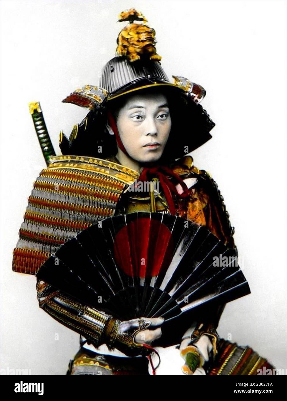 Samurai (侍), généralement appelé buke (武家) ou buke (武士) en japonais, était  la noblesse militaire du Japon médiéval et moderne. À la fin du XIIe  siècle, le samouraï est devenu presque entièrement