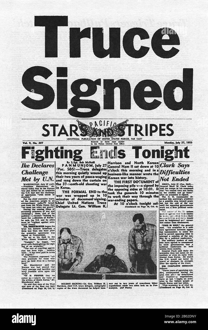 Corée/USA : couverture de 'Pacific Stars and Stripes' annonçant la fin de la guerre de Corée, le 27 juillet 1953. La guerre de Corée (25 juin 1950 - armistice signé le 27 juillet 1953) est un conflit militaire entre la République de Corée, soutenue par les Nations Unies, et la Corée du Nord, soutenue par la République populaire de Chine (RPC), avec l'aide matérielle militaire de l'Union soviétique. La guerre est le résultat de la division physique de la Corée par un accord des Alliés victorieux à la fin de la guerre du Pacifique à la fin de la seconde Guerre mondiale Banque D'Images