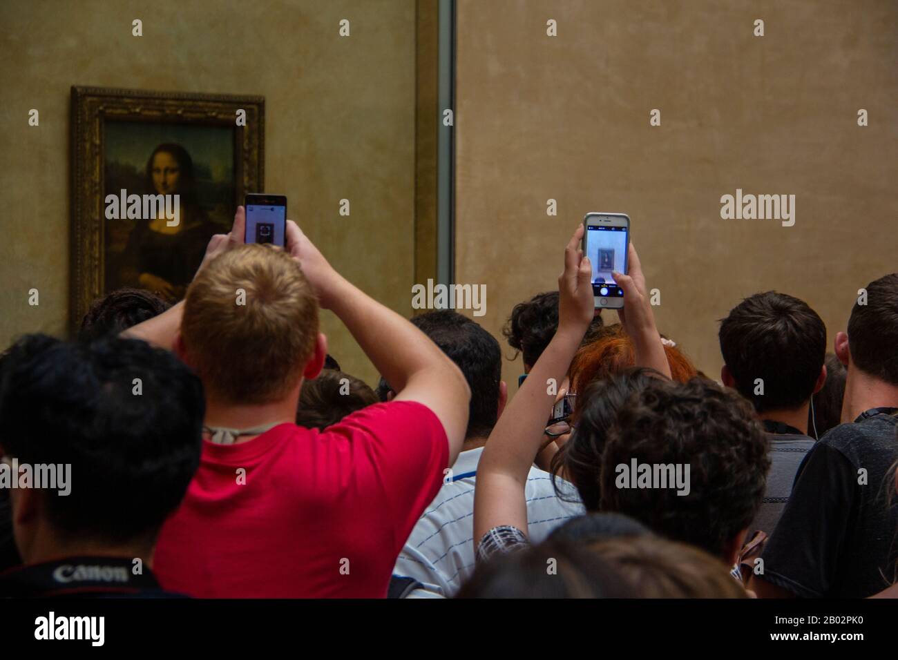 Touristes, iPhones et la Mona Lisa Banque D'Images