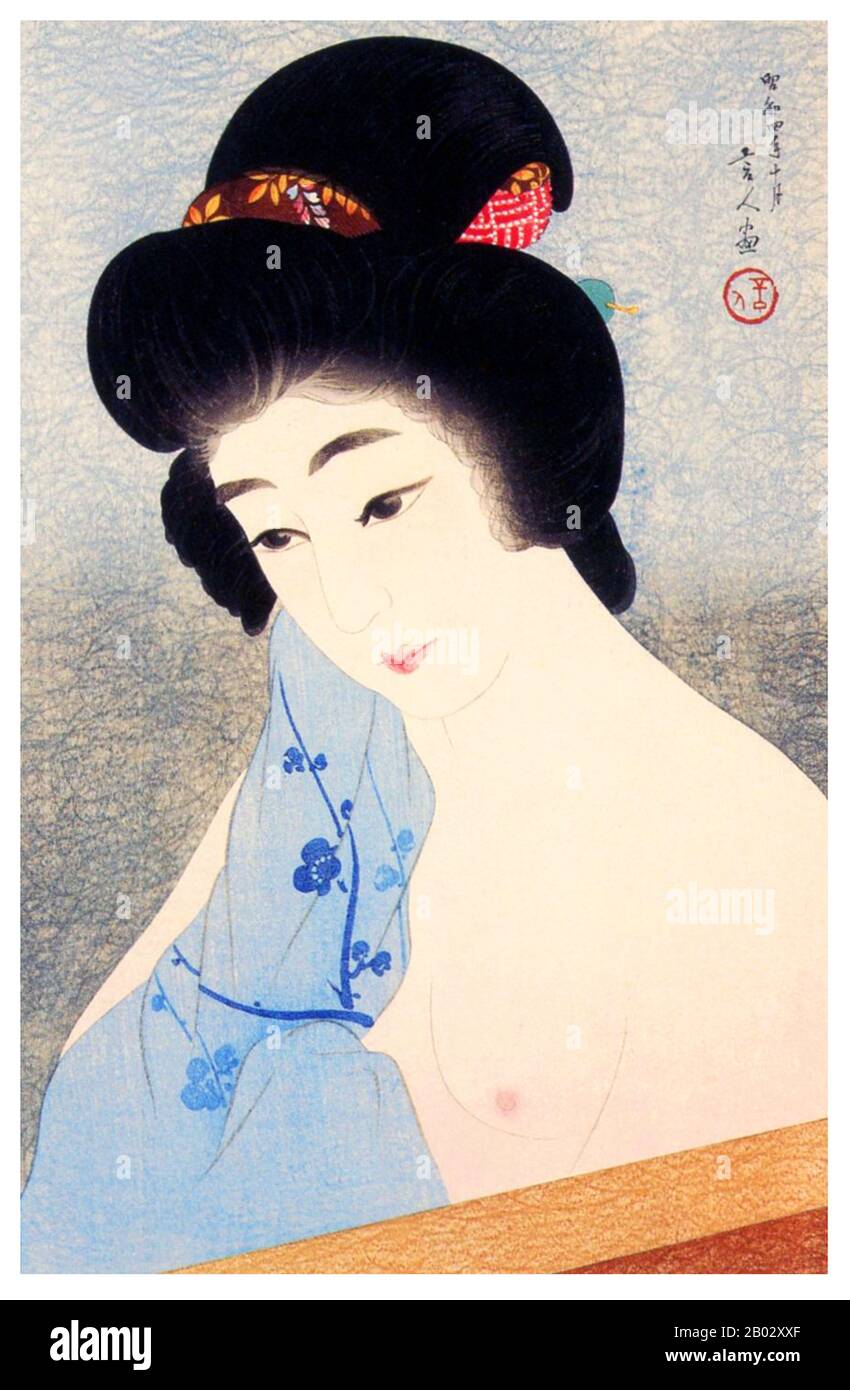 Torii Kotondo est connu pour avoir fait seulement 21 tirages - tous des images de bijin ou de belles femmes. Ils appartiennent aux plus belles œuvres d'art du mouvement Shin Hanga. Shin hanga (« nouveaux tirages ») était un mouvement artistique au début du XXe siècle au Japon, pendant les périodes Taisho et Showa, qui a revitalisé l'art ukiyo-e traditionnel enraciné dans les périodes Edo et Meiji (XVIIe et XIXe siècle). Le mouvement a prospéré entre 1915 et 1942, bien qu'il ait repris brièvement de 1946 à 1950. Inspirés par l'impressionnisme européen, les artistes ont incorporé des éléments occidentaux tels que les effets de la lumière et du Banque D'Images
