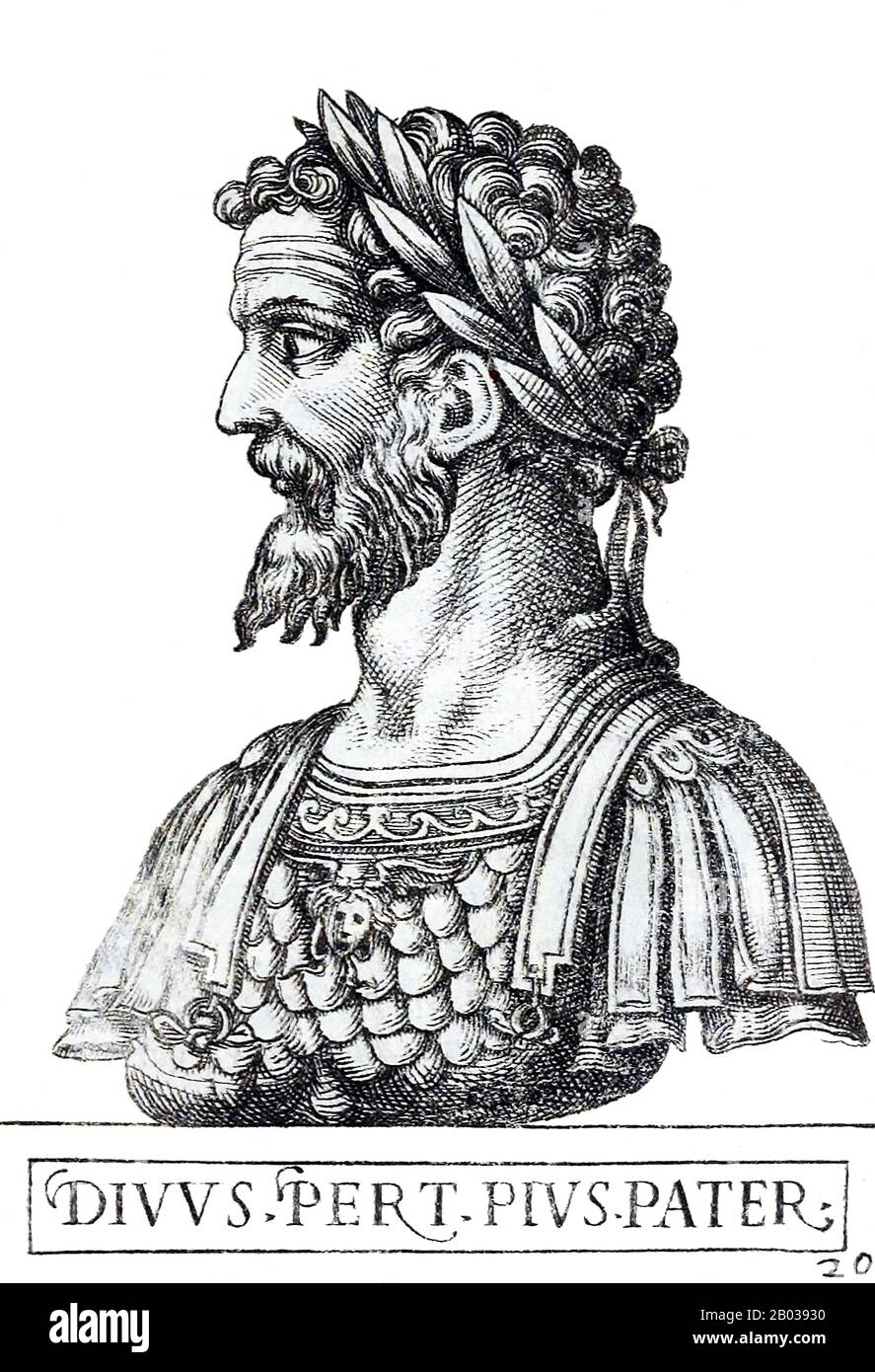 Pertinax (126-193) est né le fils d'un esclave libéré et a travaillé comme enseignant avant de devenir officier dans l'armée. Des campagnes réussies contre les Parthiens l'ont vu augmenter de rang et de prestige, avec Pertinax qui finit par devenir membre du Sénat. Pertinax a été déclaré empereur par la Garde prétorienne après la mort de Commodus, où il a immédiatement essayé d'instituer plusieurs réformes radicales. L'une de ces réformes a été la restauration de la discipline parmi la Garde prédorée, faisant des ennemis qui ont finalement abouti à l'assassinat de Pertinax par des membres de la garde ju Banque D'Images